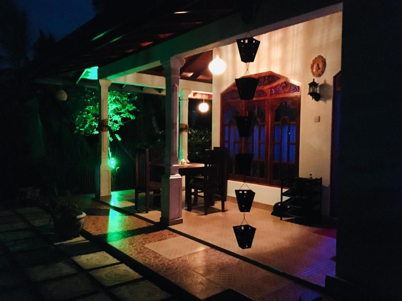 Kawshan Home Stay Dikwella Eksteriør bilde